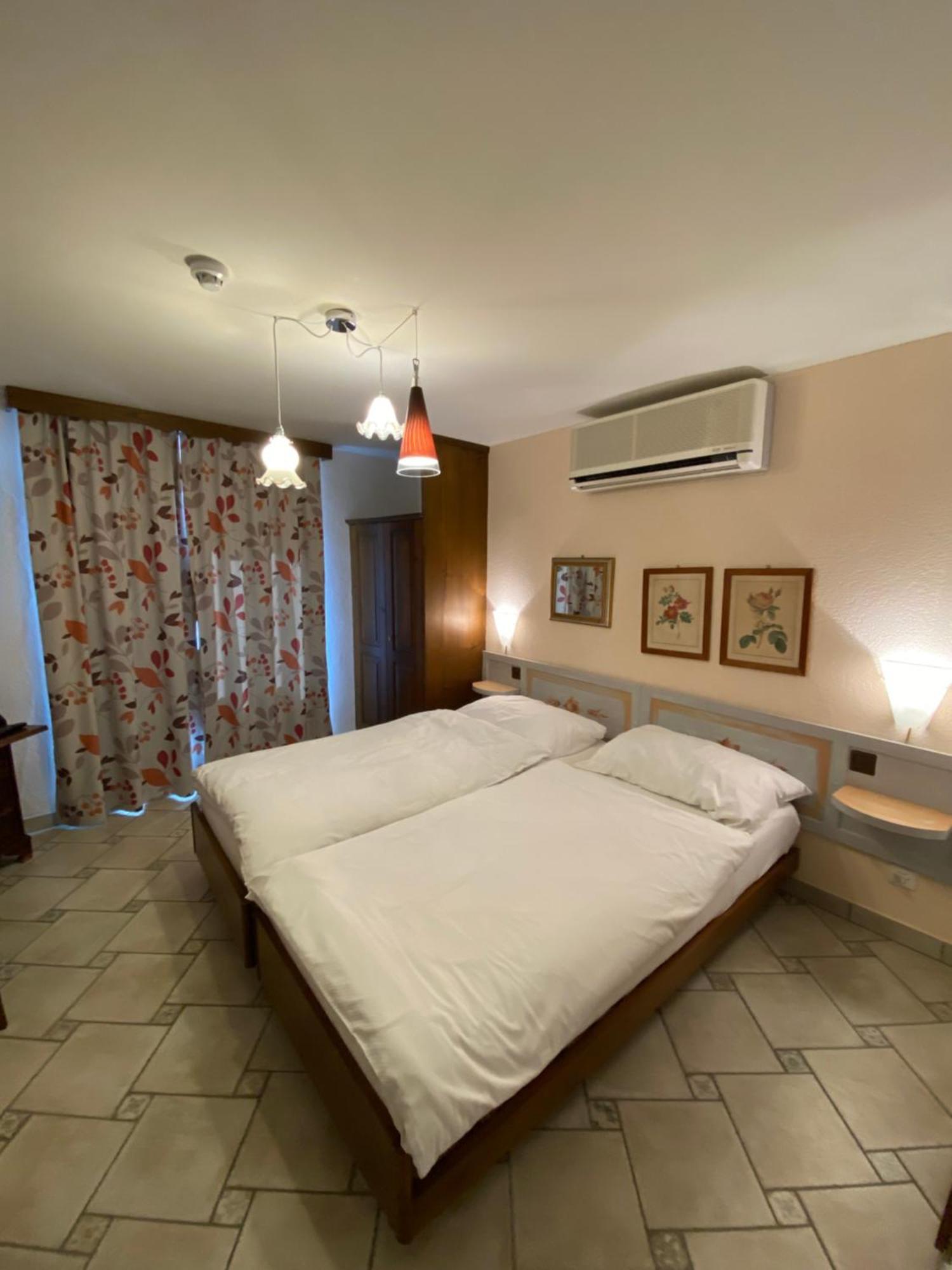 Hotel Antico Intragna Exterior photo