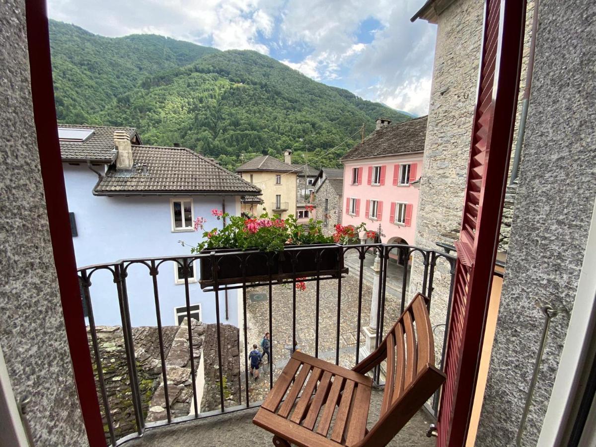 Hotel Antico Intragna Exterior photo